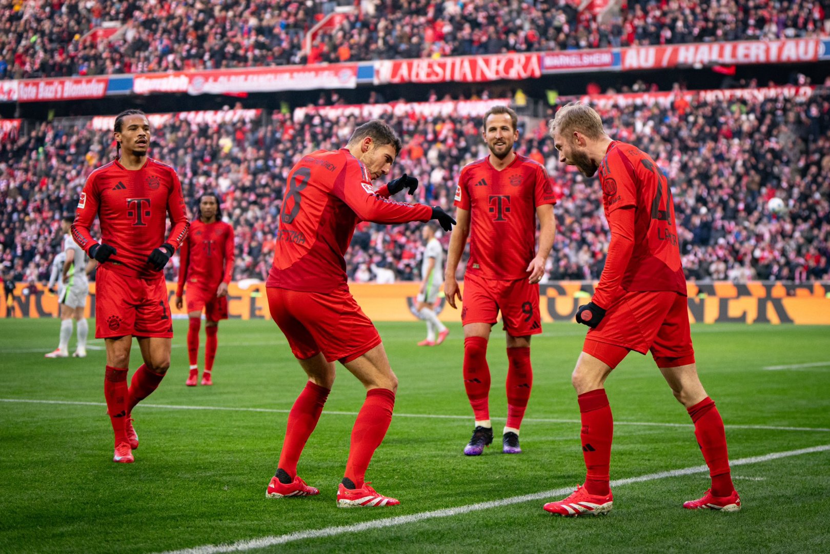 九游官方-莱比锡红牛队连续多场不胜，球队信心受挫的简单介绍