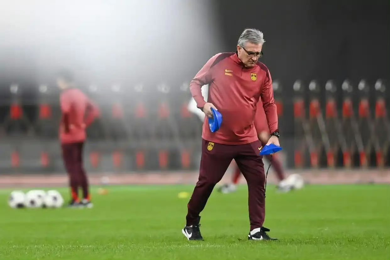 九游培训-意甲球队遭遇伤病潮，教练组需调整阵容的简单介绍