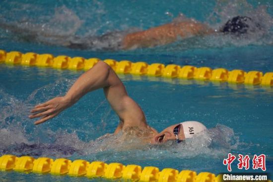 九游新闻-中国游泳名将孙杨再次登顶男子400米自由泳