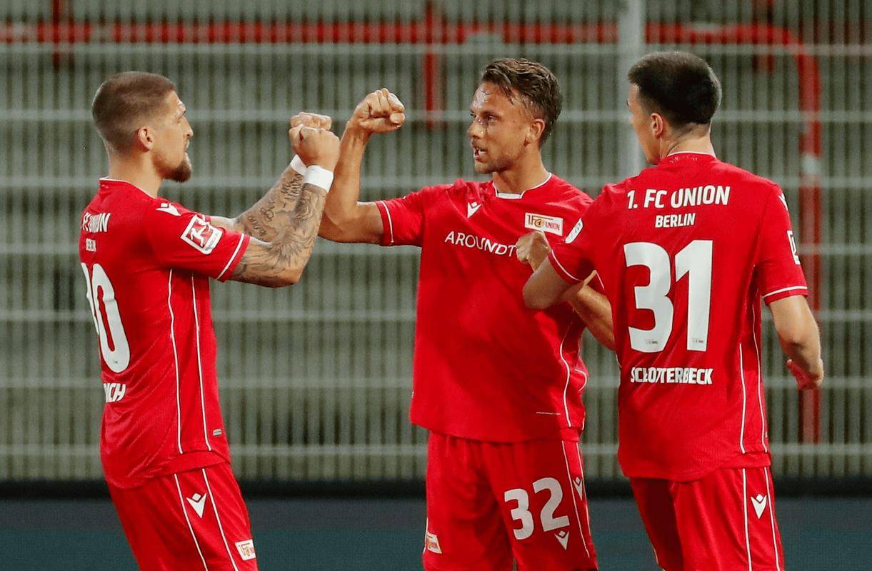 伯恩茅斯逆袭取胜，保级形势一片大好的简单介绍